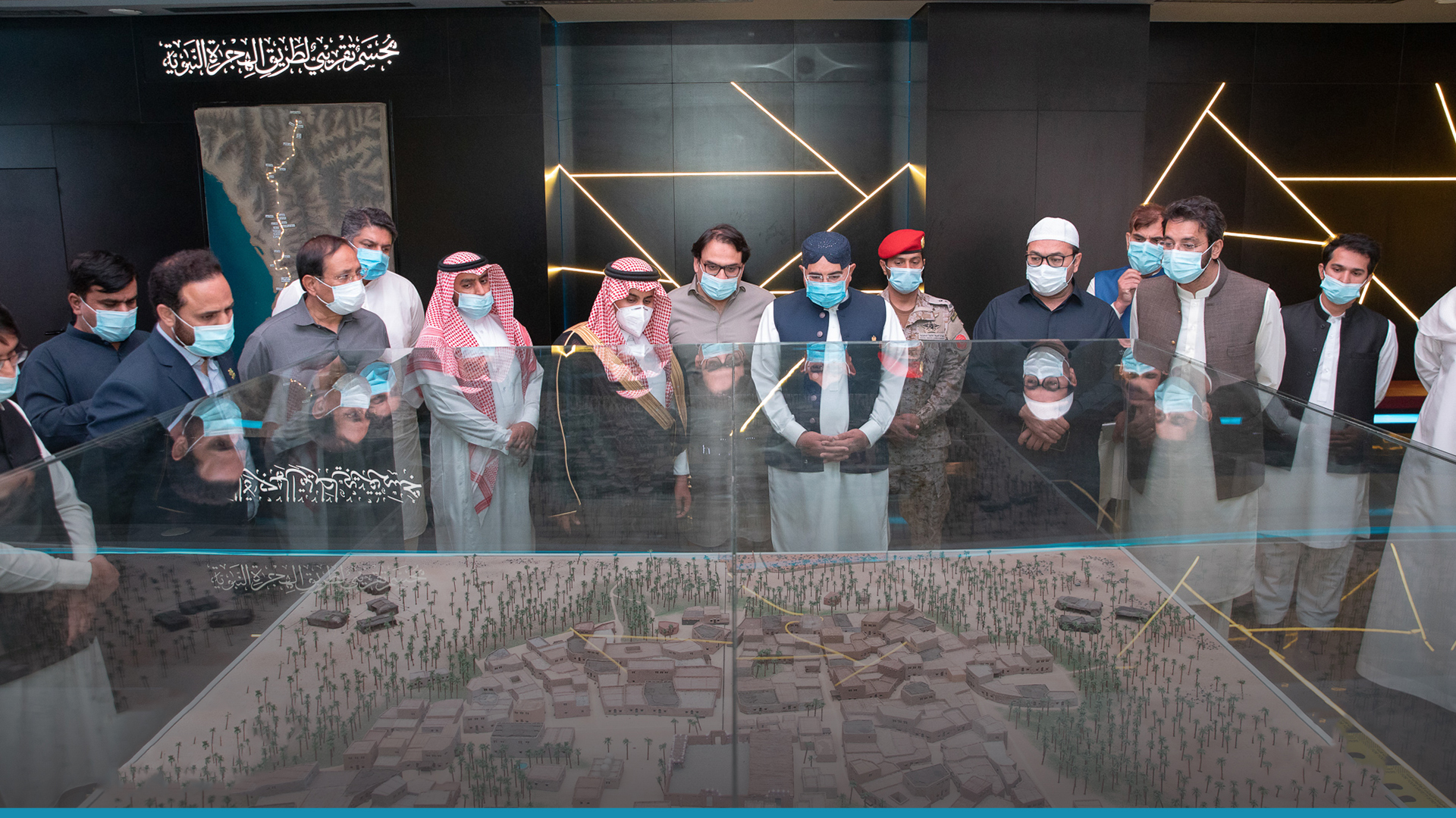 نائب رئيس جمهورية إندونيسيا في زيارة للمعرض والمتحف الدولي للسيرة النبوية